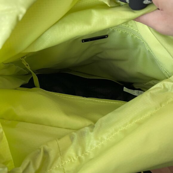 Lululemon Dash All Day Backpack - Picture 11 of 14